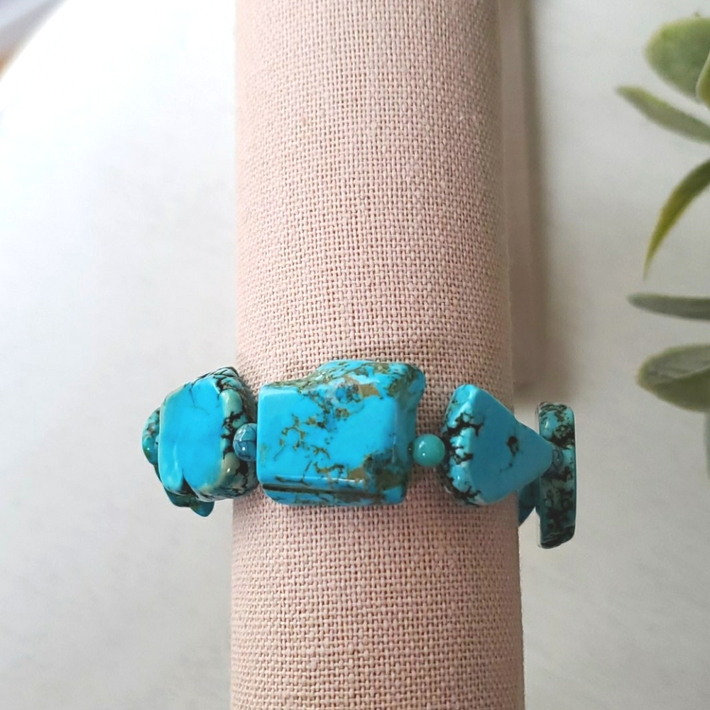 Chico's Jesse Turquoise Stone Bracelet - Picture 1 of 4
